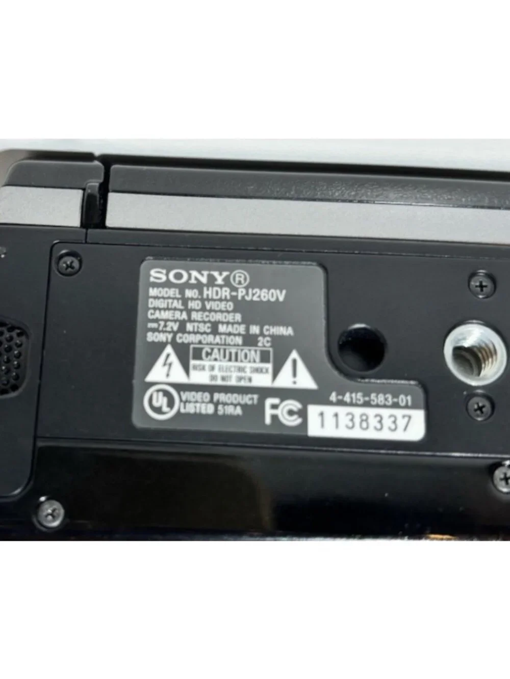 Sony Handycam HDR-PJ260V High Definition Camcorder 55x Zoom Battery + Battery